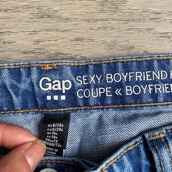 Low Rise Boyfriend Jeans - Picture 4 of 7